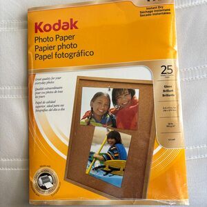 Kodak Gloss Photo Paper 8.5x11 25 Sheets Instant Dry Inkjet Sealed 48 lb